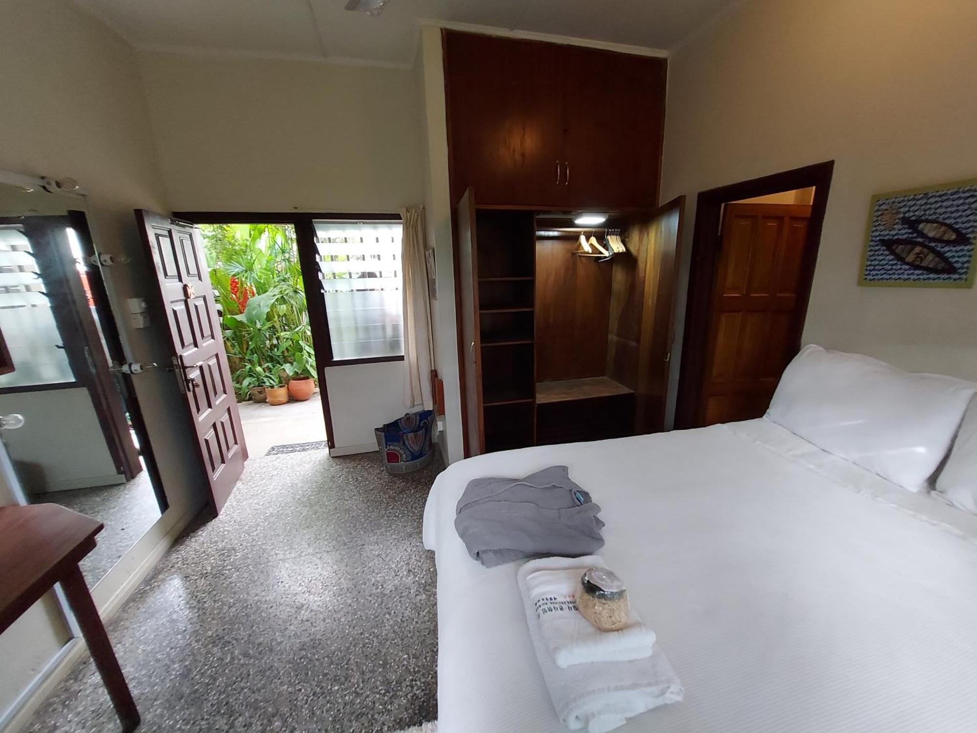 Hechtech House Apartment Accra Exterior photo